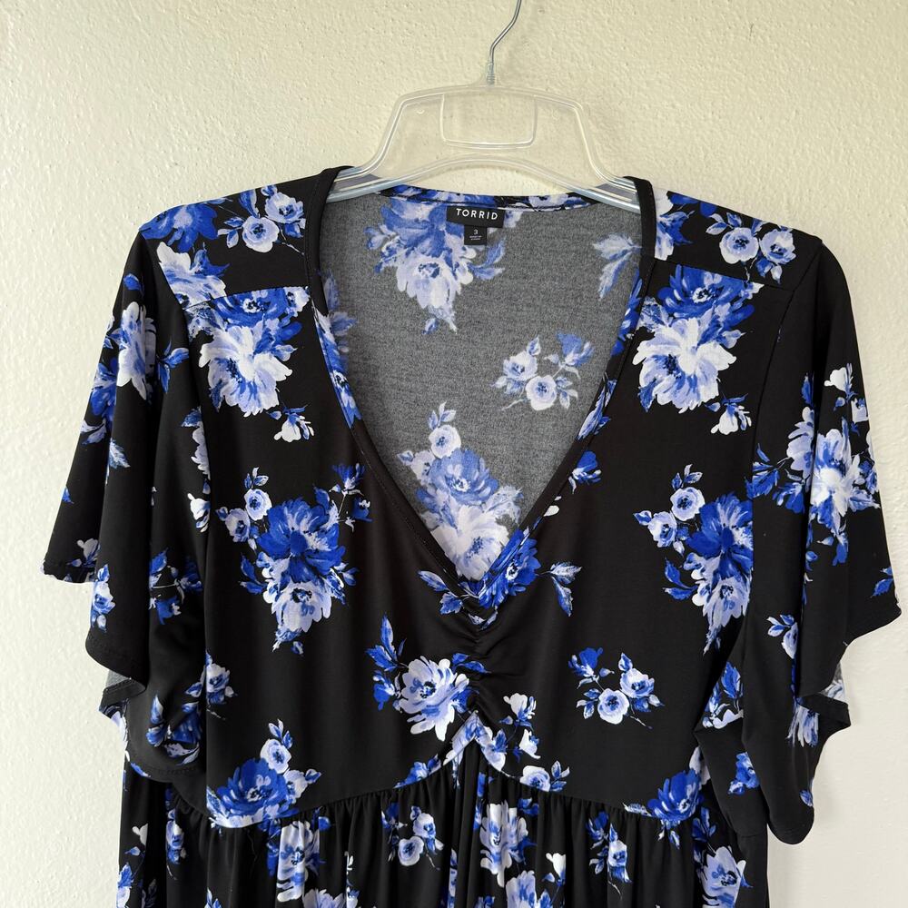 Torrid blue Black peplum stretch knit fit& flare black blue blouse size 3X - Picture 3 of 8